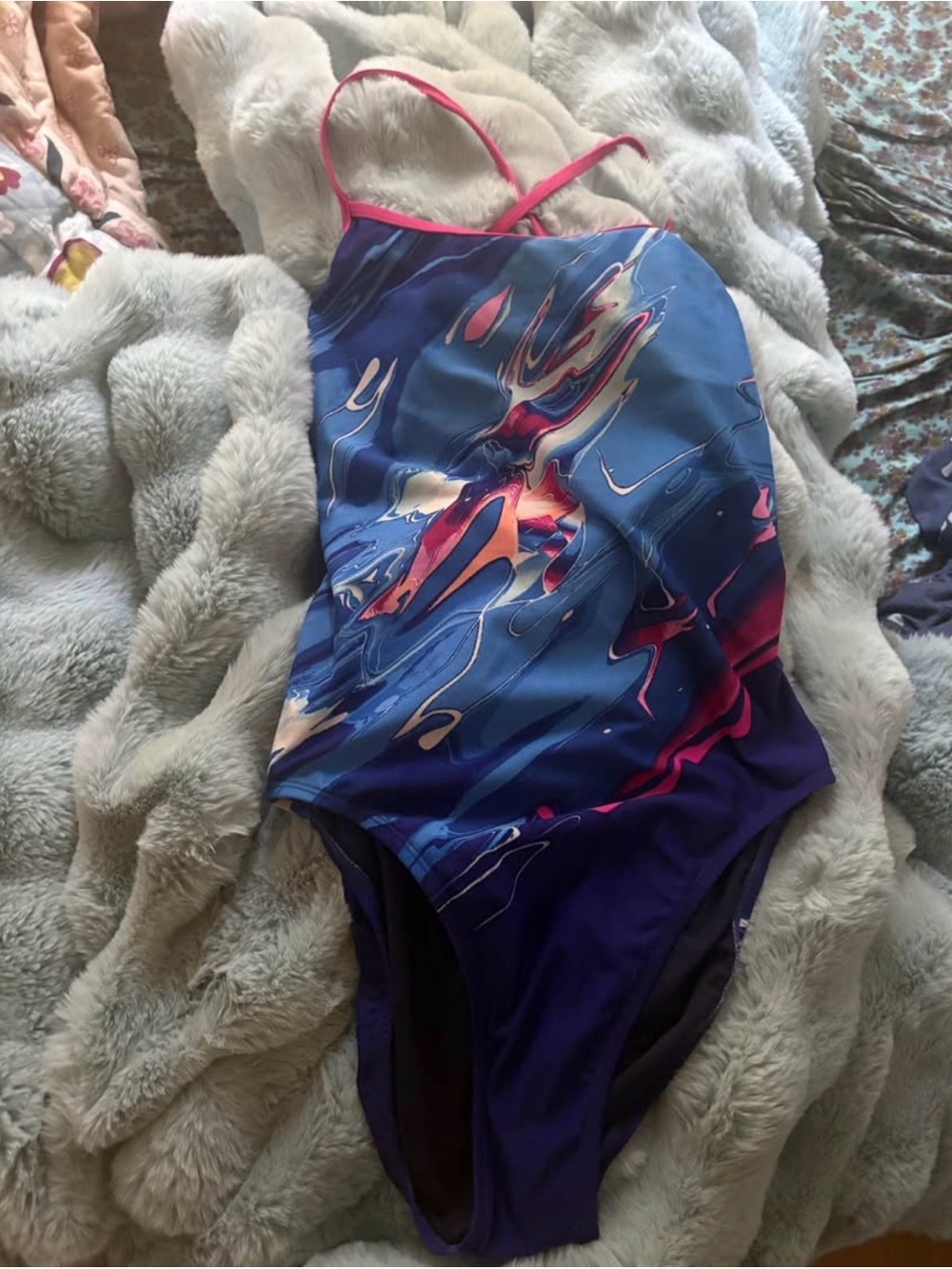 TYR Women’s One Piece Swimsuit Size 38 XL Blue Pink Abstract Print